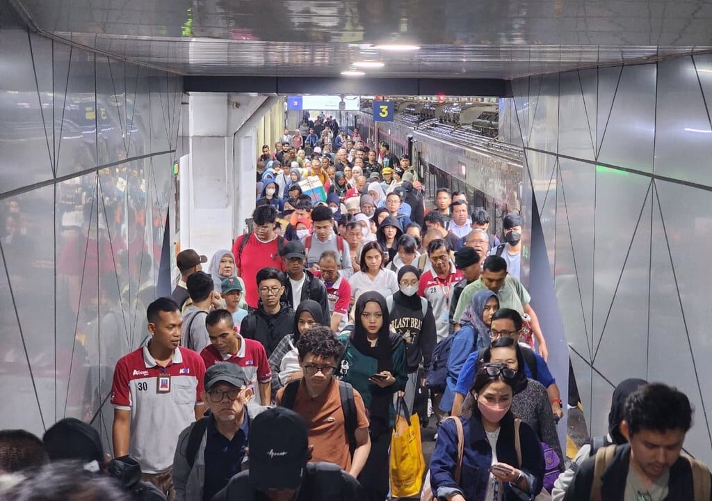 KAI Daop 2 Bandung Catat Rekor 48 Ribu Pelanggan KA Jarak Jauh Selama Nataru