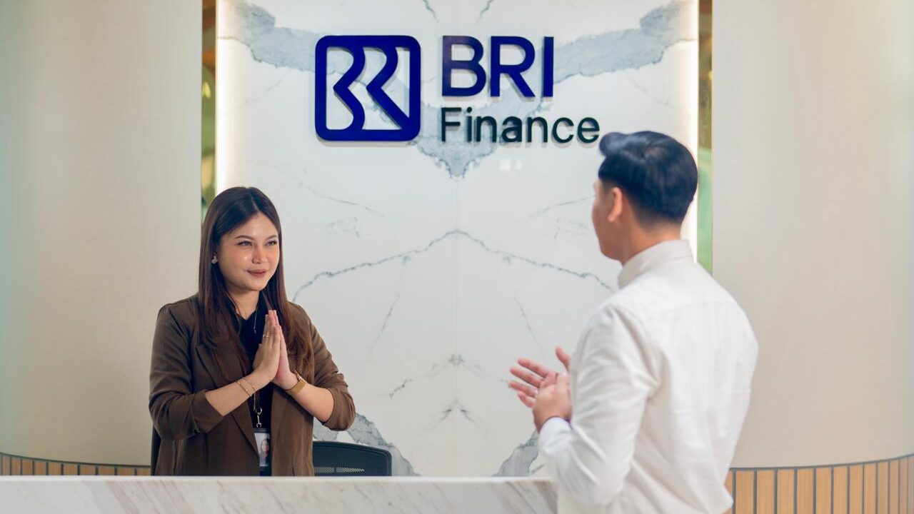 Sambut Kemerdekaan dengan Touring, BRI Finance Bagikan Tips Berkendara Aman