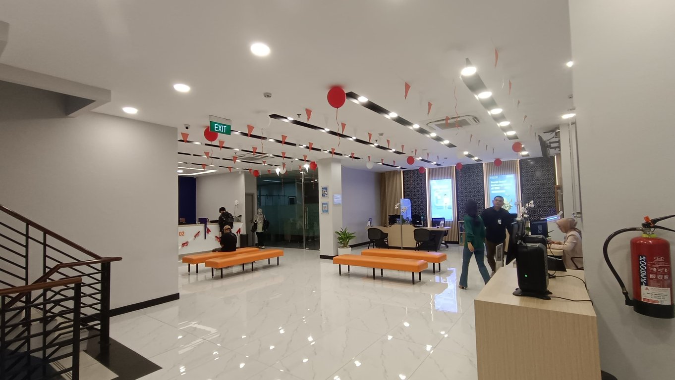 Sambut HUT ke-81 RI, BRI BO Pluit Semarakkan Kantor dengan Dekorasi Nuansa Merah Putih Sambut HUT ke-81 RI, BRI BO Pluit Semarakkan Kantor dengan Dekorasi Nuansa Merah Putih