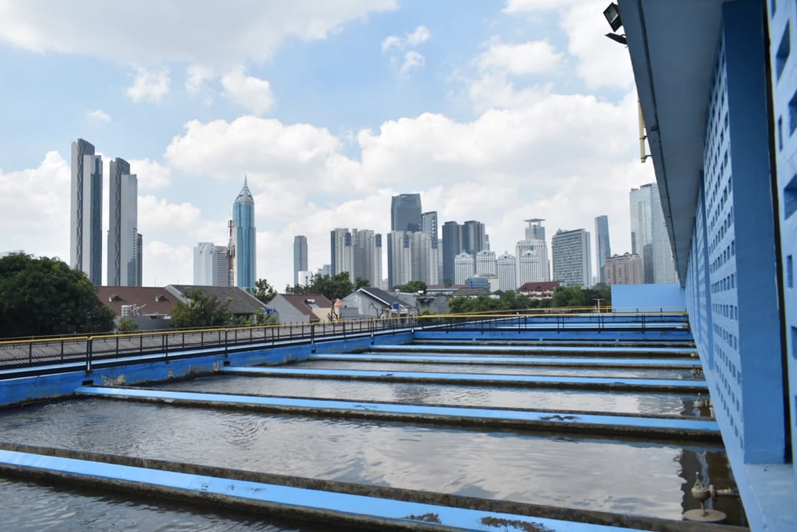 Abu Vulkanik Sampai Jakarta, Warga Tak Perlu Cemas Soal Kualitas Air PAM JAYA