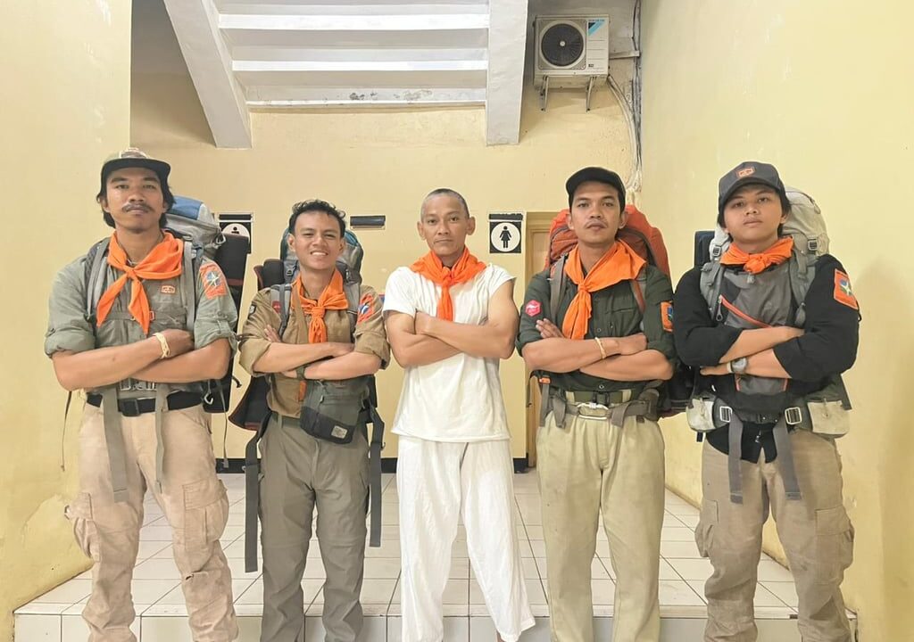 itel POWER 80 Buktikan Ketangguhannya di Gunung Halimun Bersama Wanadri