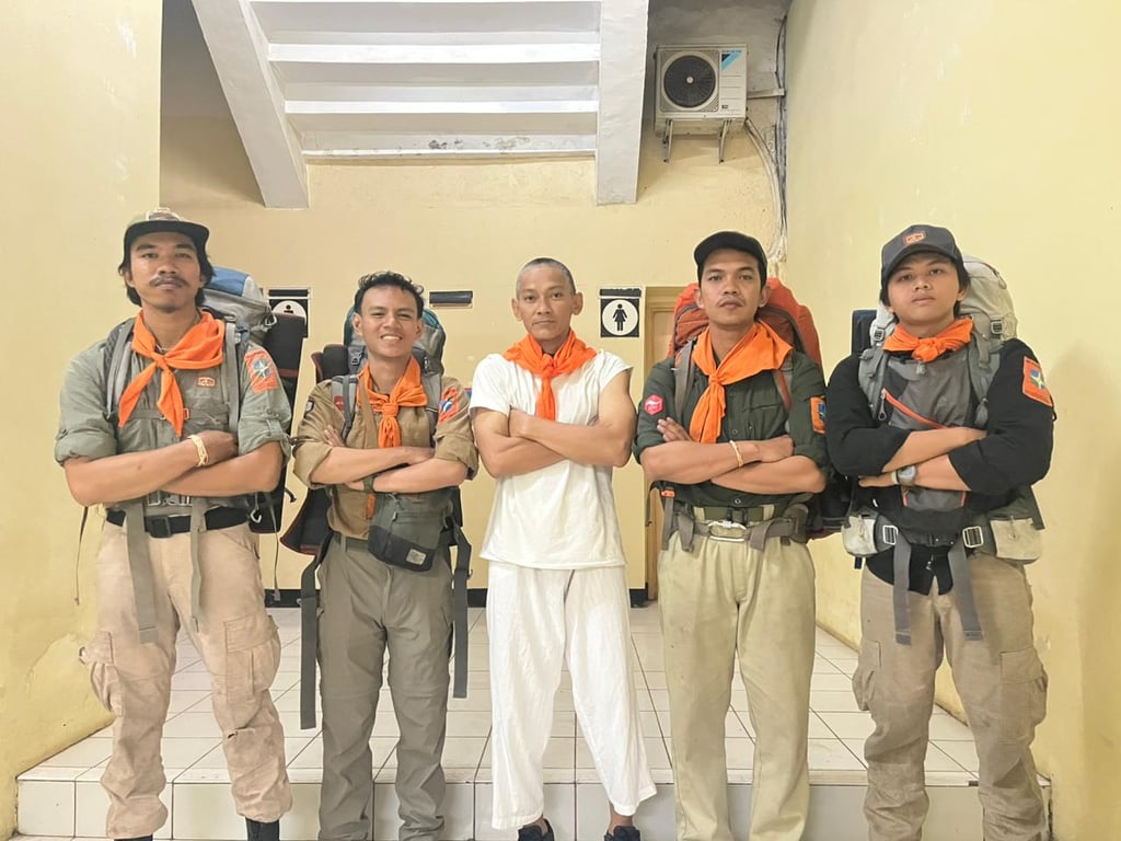 itel POWER 80 Buktikan Ketangguhannya di Gunung Halimun Bersama Wanadri itel POWER 80 Buktikan Ketangguhannya di Gunung Halimun Bersama Wanadri
