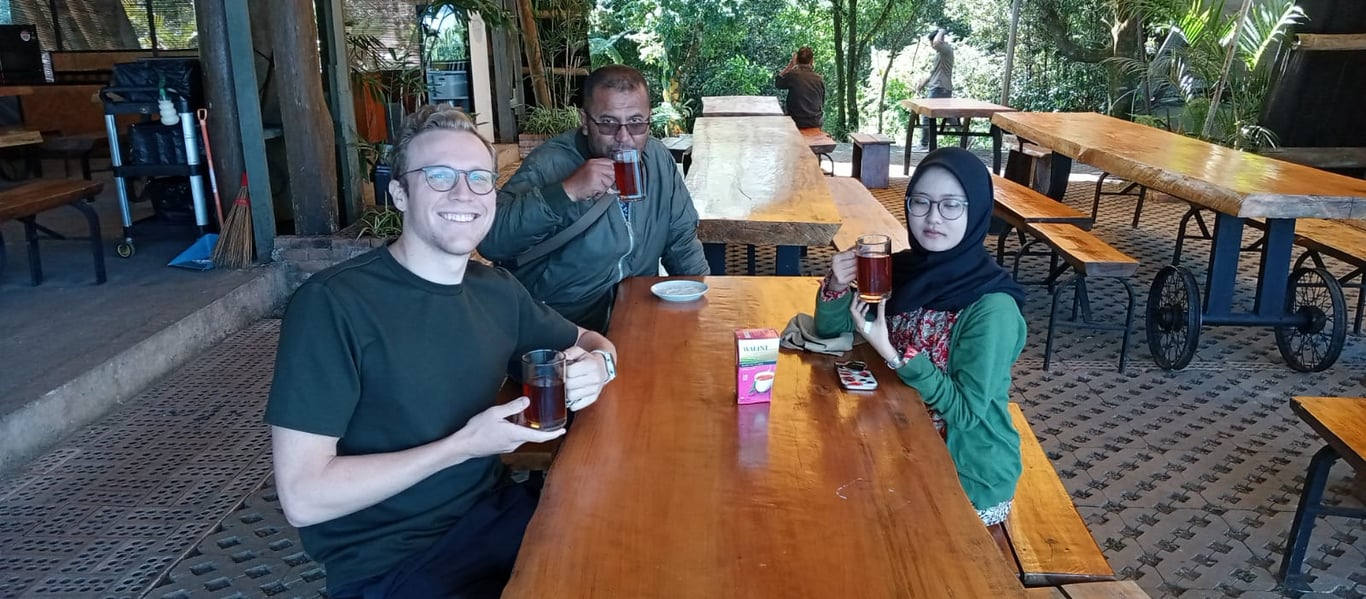 Teh Rancabali PTPN I, Subholding PTPN III (Persero) Jadi Sorotan Media AS Teh Rancabali PTPN I, Subholding PTPN III (Persero) Jadi Sorotan Media AS