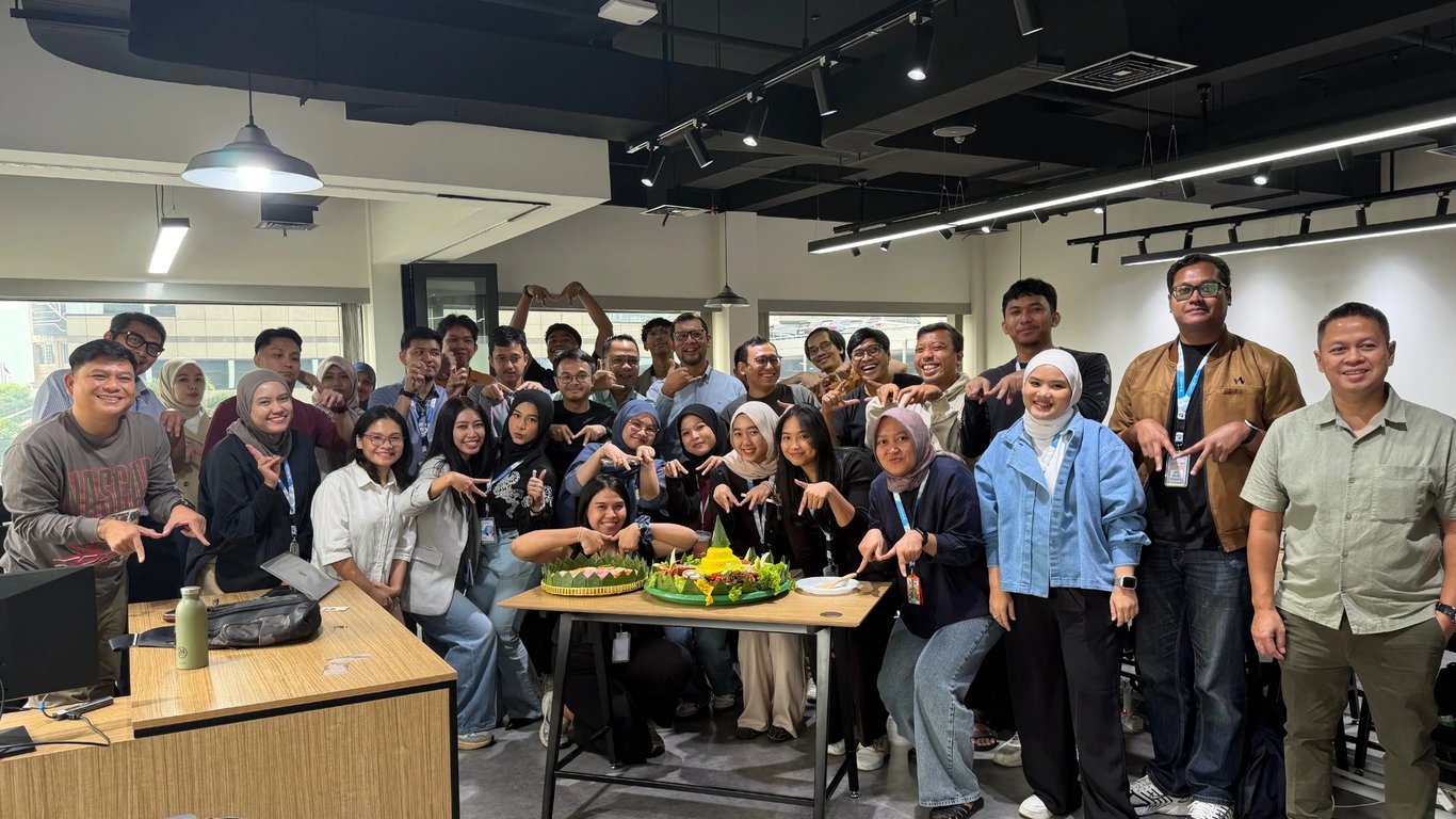 Dukung Pertumbuhan Tim, RevComm Indonesia Umumkan Perpindahan Kantor Dukung Pertumbuhan Tim, RevComm Indonesia Umumkan Perpindahan Kantor