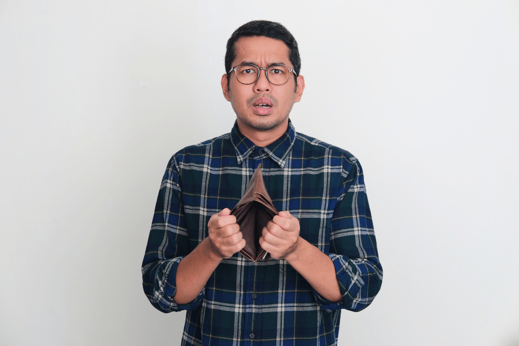 5 Hal yang Membuat Kamu Sulit Membayar Cicilan 5 Hal yang Membuat Kamu Sulit Membayar Cicilan