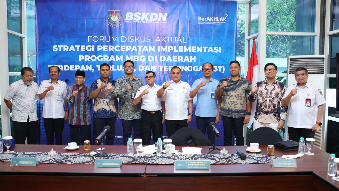Dukung Percepatan Program Makan Bergizi Gratis di Daerah 3T, VRITIMES Dorong Strategi Komunikasi Digital Bersama BSKDN Kemendagri Dukung Percepatan Program Makan Bergizi Gratis di Daerah 3T, VRITIMES Dorong Strategi Komunikasi Digital Bersama BSKDN Kemendagri