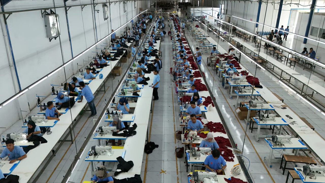 PT Akarsa Garment Indonesia Perkuat Kapasitas Manufaktur Pakaian Terintegrasi