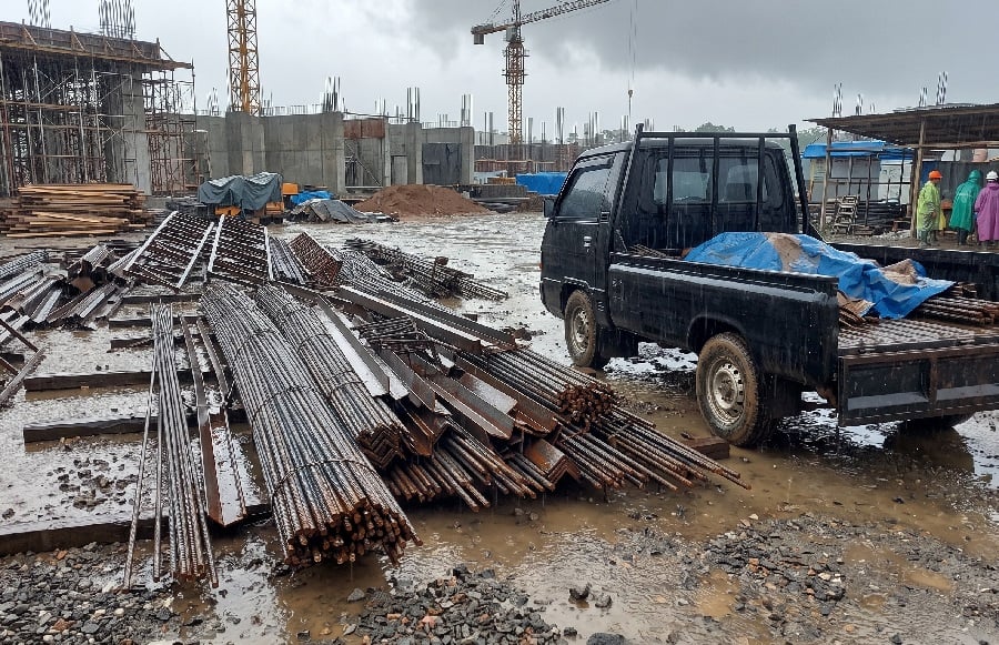 Musim Hujan Mundur ke Desember, Jadwal Kirim Material Proyek Ikut Bergeser Musim Hujan Mundur ke Desember, Jadwal Kirim Material Proyek Ikut Bergeser