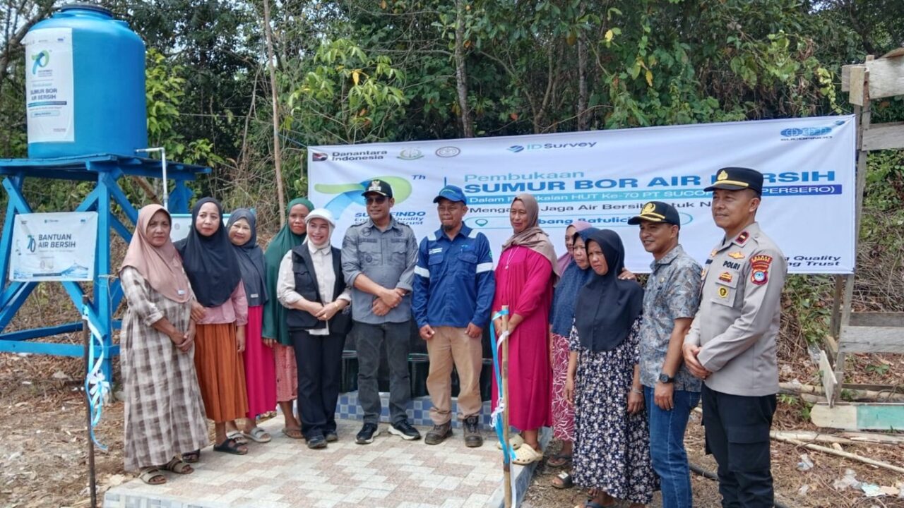 Memaknai 70 Tahun Pengabdian, SUCOFINDO Bangun Sumur Bor Air Bersih di Kalimantan Selatan