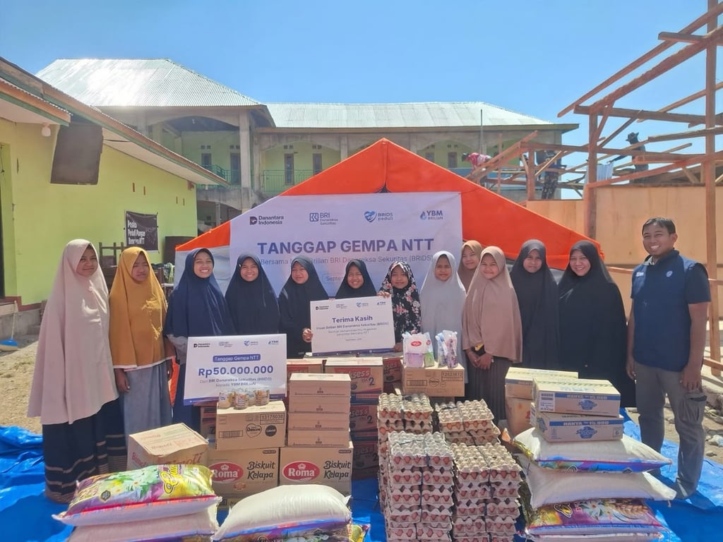 BRIDS Salurkan Bantuan untuk Dukung Pemulihan Pascagempa di Nusa Tenggara Timur BRIDS Salurkan Bantuan untuk Dukung Pemulihan Pascagempa di Nusa Tenggara Timur