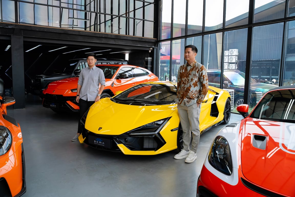GEMA Motorcars Perkenalkan Koleksi Rare Cars, dari G-Class Limited Edition hingga Porsche 718 Spyder RS GEMA Motorcars Perkenalkan Koleksi Rare Cars, dari G-Class Limited Edition hingga Porsche 718 Spyder RS