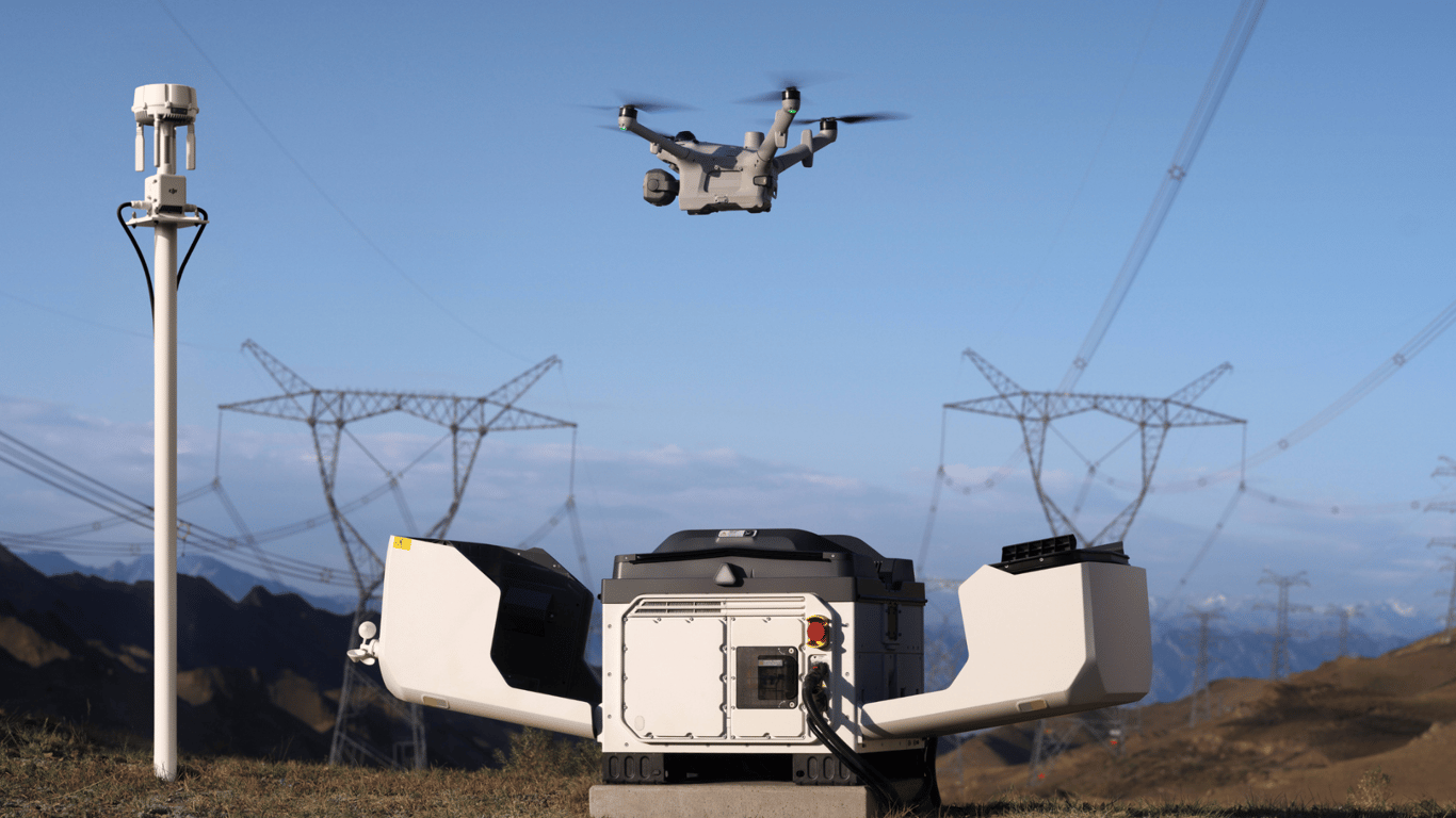 DJI Dock 4 Hadir di Indonesia: Operasi Drone Otomatis Tanpa Jeda Pengisian Daya DJI Dock 4 Hadir di Indonesia: Operasi Drone Otomatis Tanpa Jeda Pengisian Daya