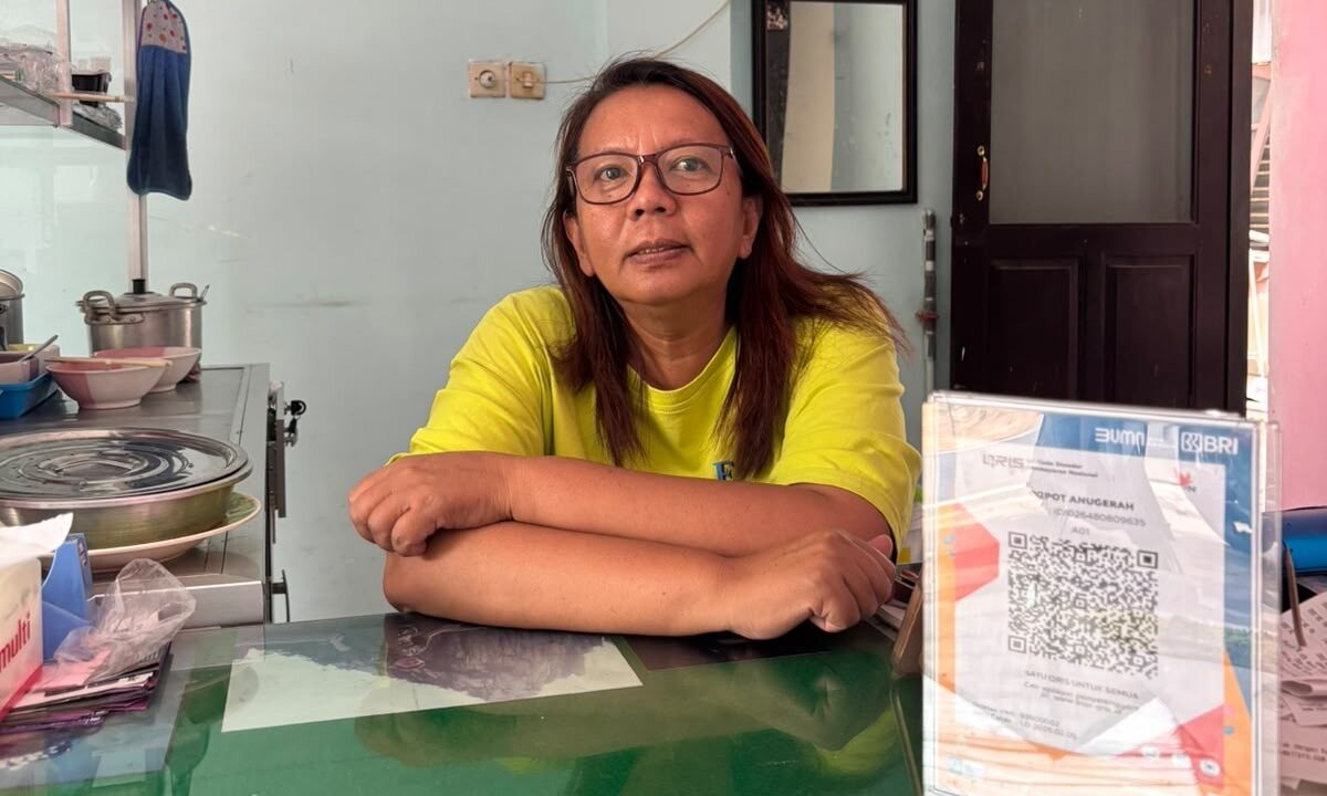 Dari Depot Yamie Ayam Anugerah, Ibu Lili Rasakan Kemudahan QRIS BRI
