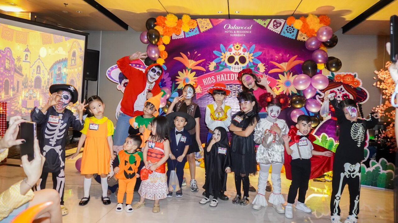 Mengintip Keseruan Pesta Halloween Anak Anak “Día de los Muertos” di Oakwood Surabaya